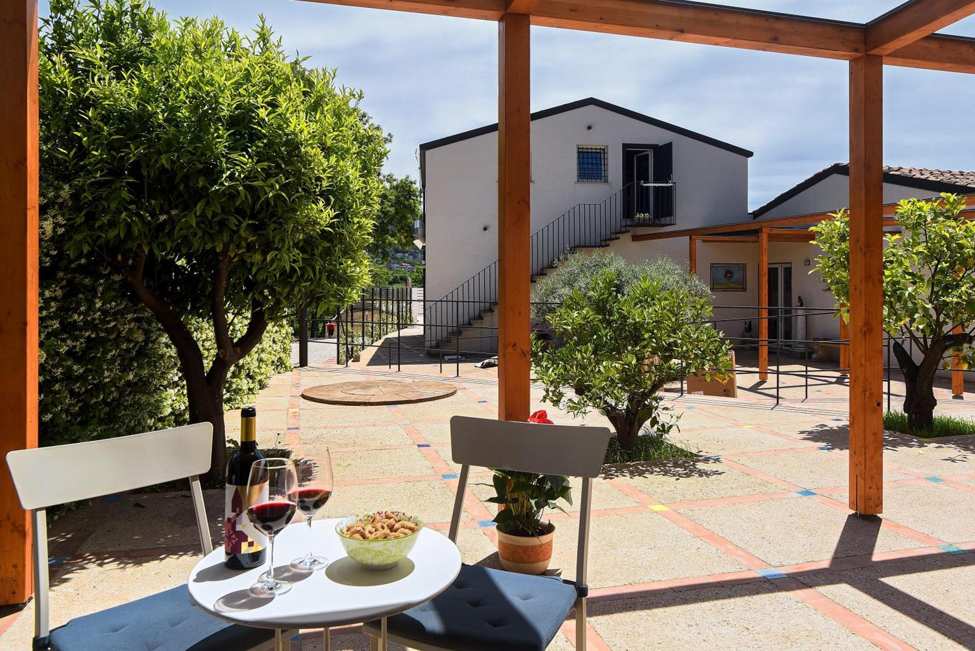 בארוניסי Agriturismo Guerritore מראה חיצוני תמונה